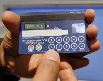 Credit card with a, smaller, screen
