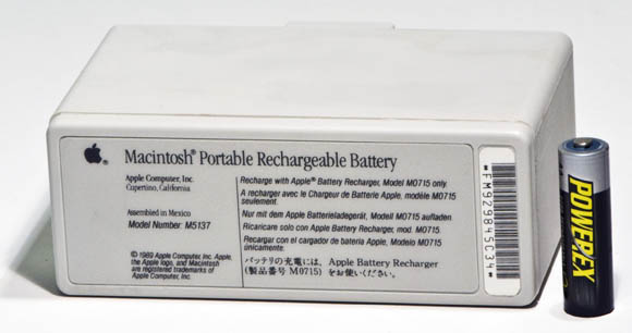 Apple Macintosh Portable: lead-acid battery