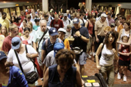 A crowd, photo by Ben Schumin