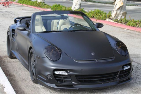 Back's black Porsche