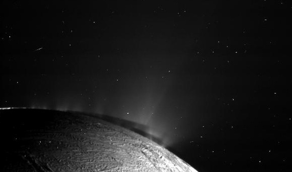 The famous jets erupting from the south polar terrain of Enceladus. Credit: NASA/JPL/SSI The famous jets erupting from the south polar terrain of Enceladus. Credit: NASA/JPL/SSI