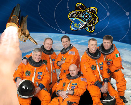 The Endeavour crew. Pic: NASA