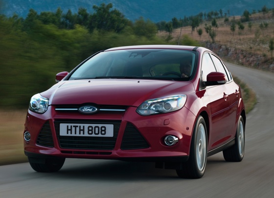 What is the length of a 2011 ford focus #10