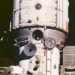 Cosmonaut Valeriy V Polyakov looks out Mir's window during the rendezvous with Discovery. Pic: NASA.