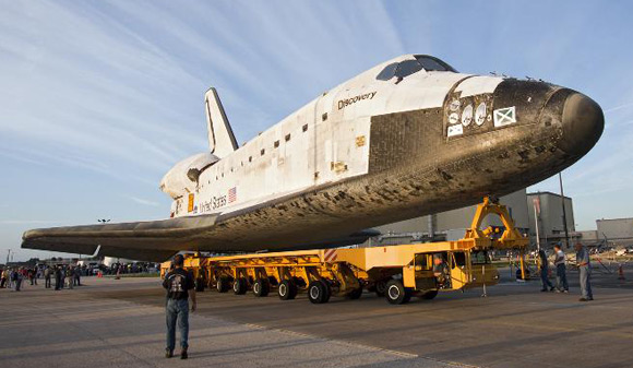 Discovery at Kennedy Space Center. Pic: NASA