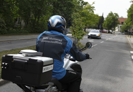 BMW Left-turn Assistant