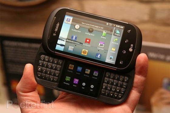 LG dual-screen smartphone