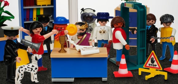 Our exclusive Playmobil reconstruction of the Murdoch hearing pandemonium