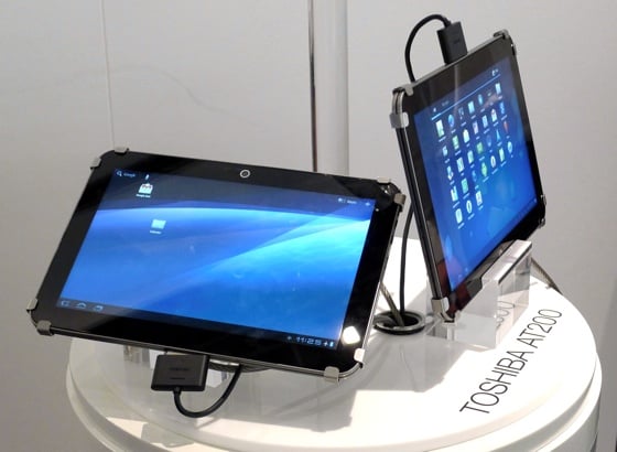 Toshiba AT200 Excite Android 3.2 tablet