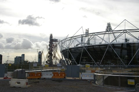 Tower by Anish Kapoor and the Main Stadium under construction, credit The Regist