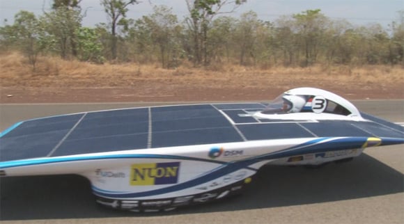 Nuon solarcar on the road
