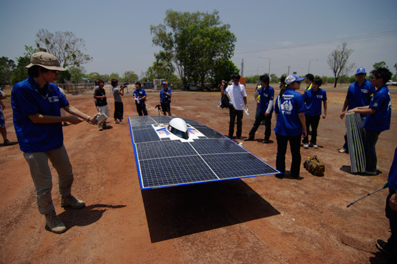 Tokai solar car first pitstop