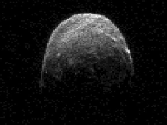 Radar image of asteroid 2005 YU55 obtained on Nov 7, 2011, at 19:45 GMT, when the space rock was at 3.6 lunar distances from Earth. Credit: NASA/JPL-Caltech