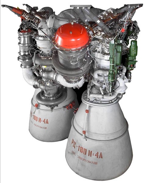 RD-180 rocket engine powering the Atlas V stage of the MSL launch vehicle