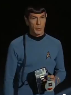 spock_tricorder