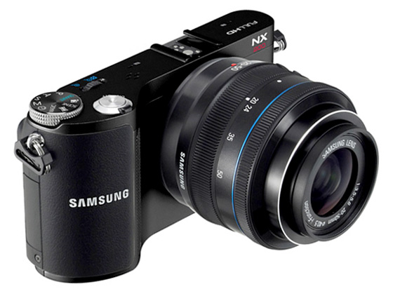 Samsung NX200 compact system camera