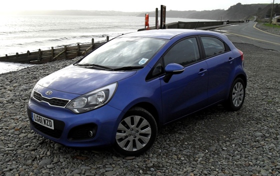 Kia Rio 1.1 CRDi EcoDynmics diesel car