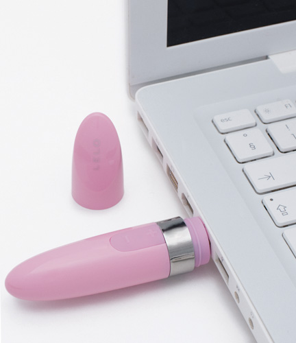 Lelo Mia lipstick vibrator