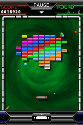 Arkanoid iOS game screenshot