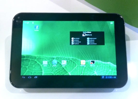 Toshiba 7.7in Android tablet concept