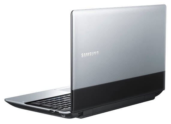 Samsung Series 3 NP300E5A 15in notebook