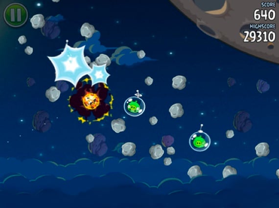 Angry Birds Space mobile game screenshot