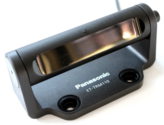 Panasonic PT-AT5000E Full HD 3D home cinema projector