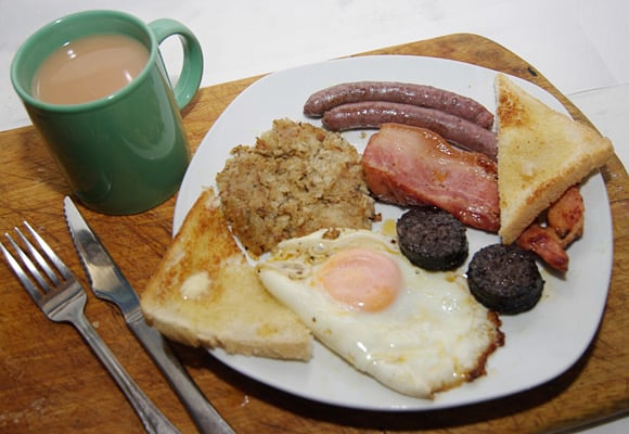 The full Spanglish breakfast: mealy pudding, bacon, black pudding, sausages, fried egg, toast