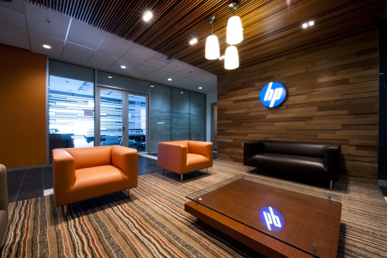 The not-to-be-photographed lobby of HP's Sydney data centre, Aurora