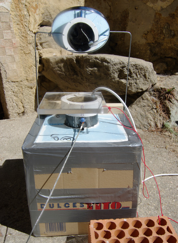 The finished REHAB set-up, with the chamber inside its insulated box