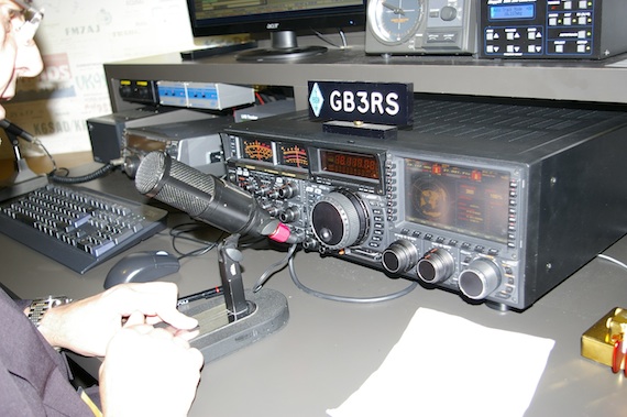 Transceiver at the National Radio Centre, credit The Register