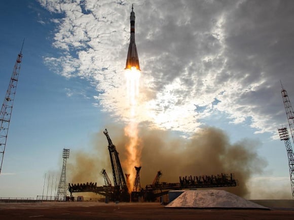 Soyuz spacecraft launches from Baikonur. Credit: NASA