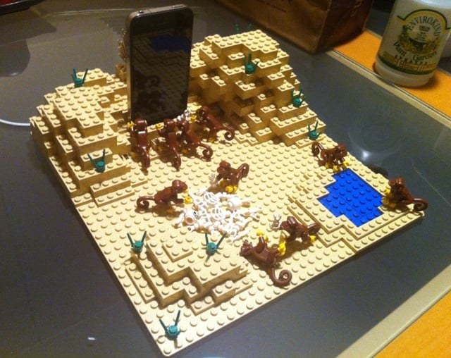 2001 iPhone dock in Lego. Source: Imgur