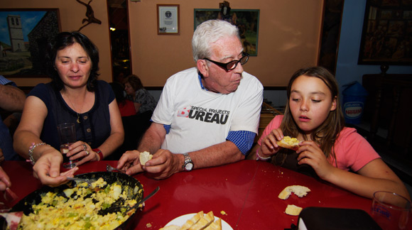 Lourdes, Jose Maria Pita and Katarina with the Bauernfrühstück