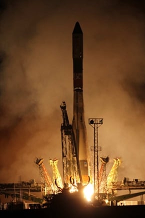 Progress M-16M blasts off from Baikonur