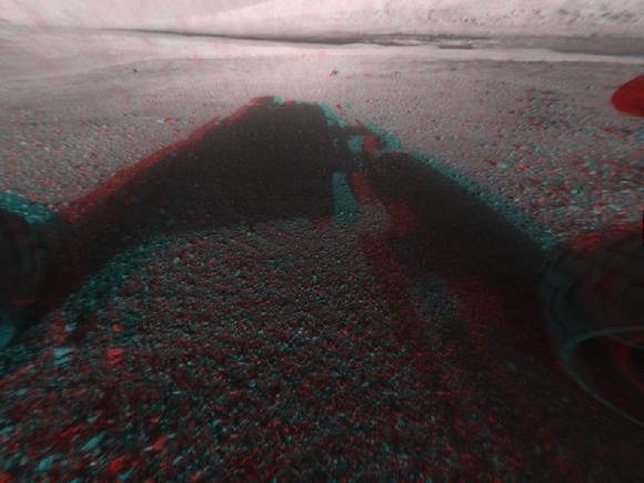 3D pic of Mars terrain from Curiosity