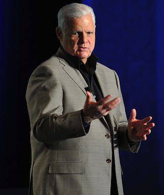 Joe Tucci, EMC, standing