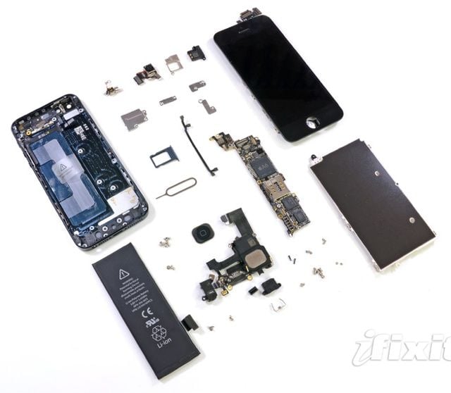 iFixit.com iPhone 5 takeapart