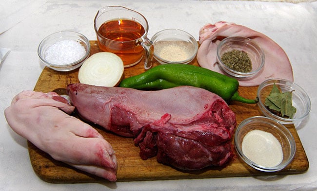 The ingredients for souse