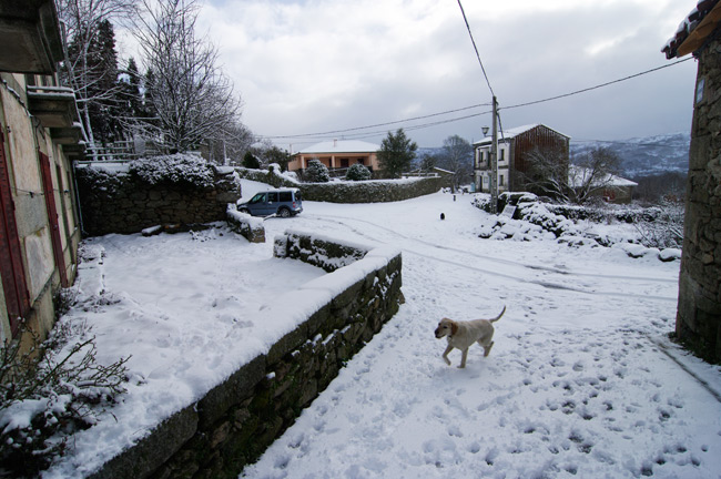 The square in Los Narros in winter