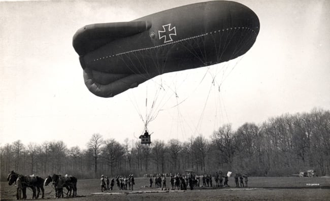 A German Type Ae 800 observation balloon