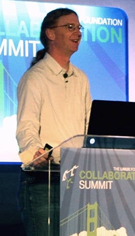 Photo of Jonathan Corbet at Linux Collaboration Summit 2013
