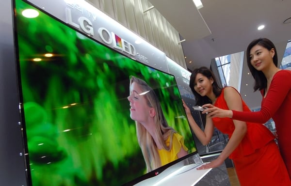 LG's 55-inch curved OLED TV screen