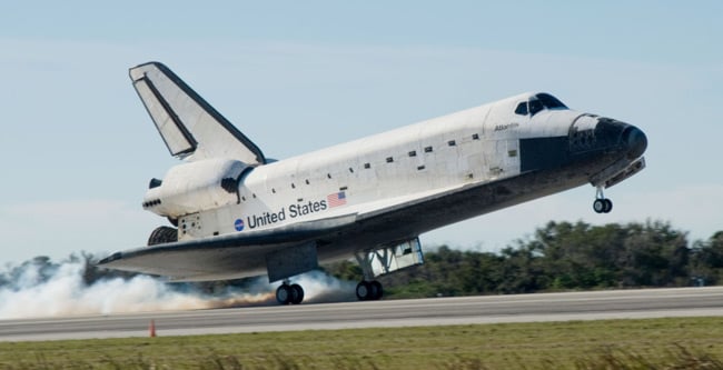 Space shuttle Atlantis lands at Kennedy Space Center in 2009, at the end of its STS-129 mission to the ISS. Pic: NASA