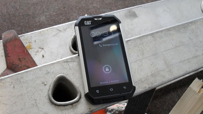 B15 CAT Phone, el smartphone indestructible de Caterpillar