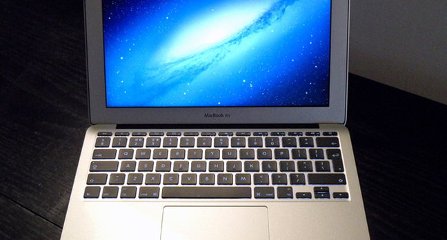 Apple MacBook Air 11-inch 2013