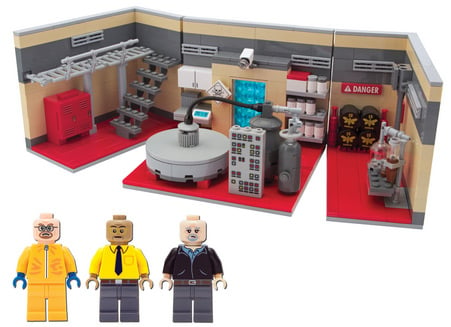 The Lego Breaking Bad lab with figures