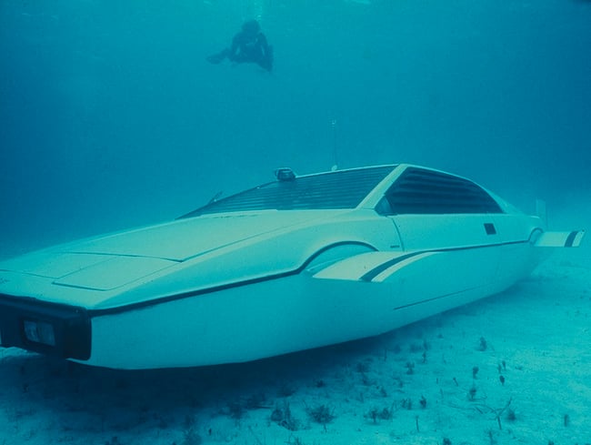 James Bond submarine Lotus Esprit car