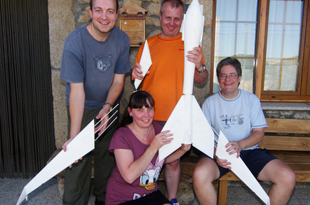 The LOHAN team poses with the Vulture 2