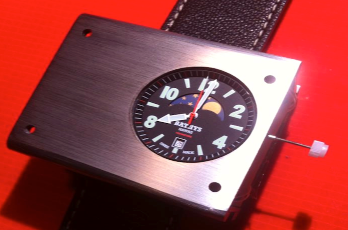 Atomic clocks come to your wrist • The Register